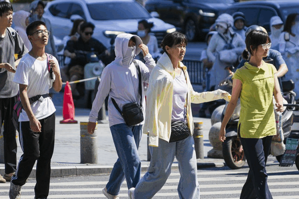 Record Heatwaves Spur Cooling Measures Across the Chinese Mainland Record_Heatwaves_Spur_Cooling_Measures_Across_the_Chinese_Mainland