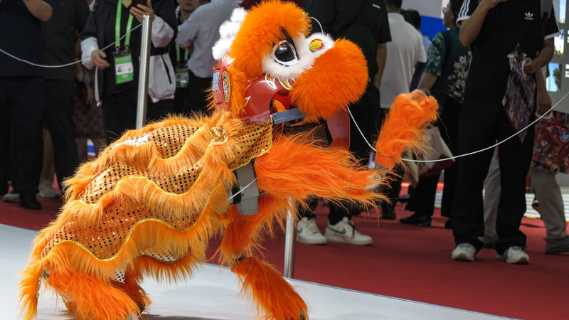 Robot_Dogs_and_AI_Humanoids_Steal_the_Show_at_Beijing_Expo