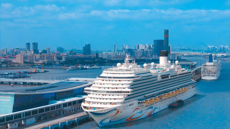 Shanghai_s_Transformation__Battleground_to_Global_Gateway