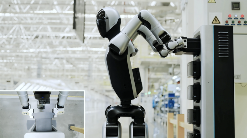 UBTech_s_Walker_S2__First_Robot_to_Autonomously_Swap_Its_Own_Batteries_poster - My Global News: Voices of a New Era UBTech_s_Walker_S2__First_Robot_to_Autonomously_Swap_Its_Own_Batteries video poster