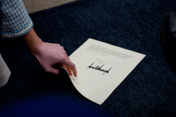 US Tariff Threats Ignite Global Jitters as Negotiations Stall US_Tariff_Threats_Ignite_Global_Jitters_as_Negotiations_Stall