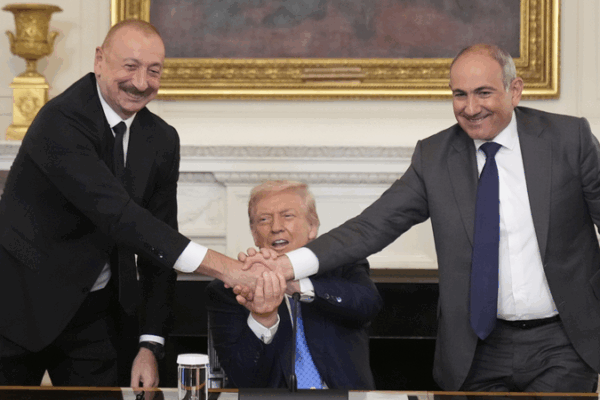 Armenia and Azerbaijan Seal Historic Peace Deal at the White House Armenia_and_Azerbaijan_Seal_Historic_Peace_Deal_at_the_White_House