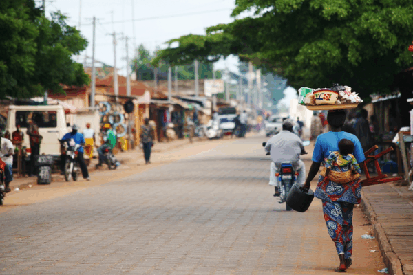 Bus Plunges into Oueme River in Benin: 1 Dead, 44 Missing Bus_Plunges_into_Oueme_River_in_Benin__1_Dead__44_Missing
