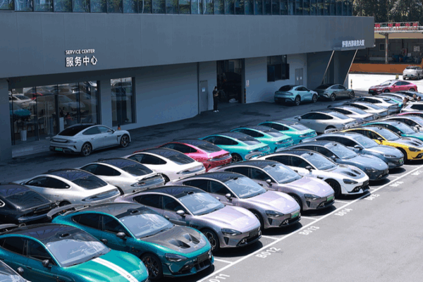 China Proposes Stricter Safety Rules for Smart NEVs After Xiaomi Crash China_Proposes_Stricter_Safety_Rules_for_Smart_NEVs_After_Xiaomi_Crash