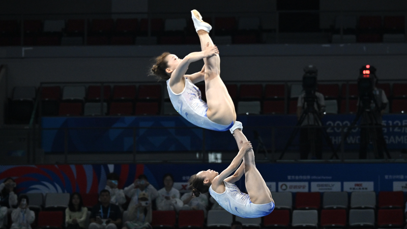 Chinese Mainland Duo Claim Women’s Synchronized Trampoline Gold at Chengdu Chinese_Mainland_Duo_Claim_Women_s_Synchronized_Trampoline_Gold_at_Chengdu