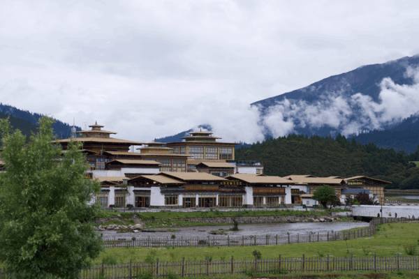 Zhaxigangâs Rise: From Mountain Hamlet to Tourism Success Zhaxigangâs Rise: From Mountain Hamlet to Tourism Success