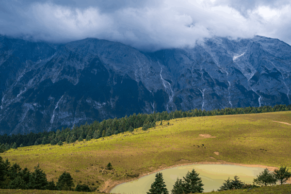 Discover Yulong Snow Mountain: A Sacred Natural Wonder in Yunnan Discover_Yulong_Snow_Mountain__A_Sacred_Natural_Wonder_in_Yunnan video poster