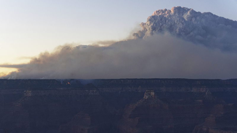 Dragon_Bravo_Fire_Rages_in_Grand_Canyon_National_Park