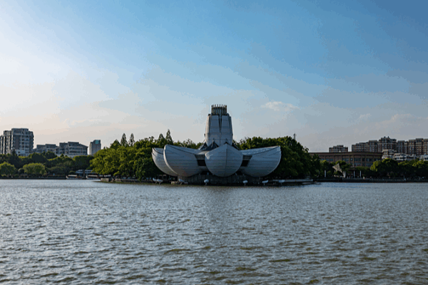 Explore Donghu Lake: Zhejiang’s Nine-Dragon Scenic Gem Explore_Donghu_Lake__Zhejiang_s_Nine_Dragon_Scenic_Gem video poster