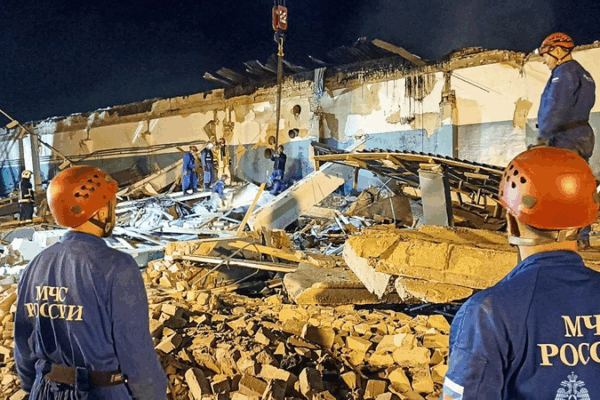 Factory Blaze in Western Russia Claims 11 Lives, Injures Over 130 Factory_Blaze_in_Western_Russia_Claims_11_Lives__Injures_Over_130