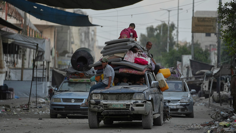 Families_Flee_as_Israeli_Forces_Advance_into_Gaza_City - My Global News: Voices of a New Era Families_Flee_as_Israeli_Forces_Advance_into_Gaza_City