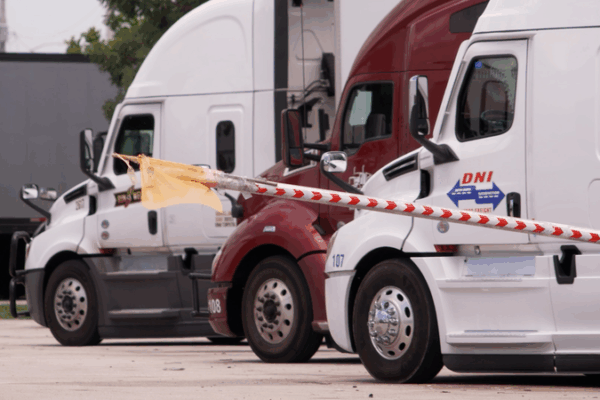 Florida Crash Spurs Crackdown on Immigrant Truck Drivers Amid Driver Shortage Florida_Crash_Spurs_Crackdown_on_Immigrant_Truck_Drivers_Amid_Driver_Shortage video poster
