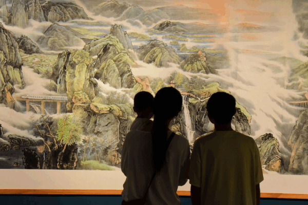 China’s ‘Two Mountains’ Theory: Marrying Green Growth with Prosperity China’s 'Two Mountains' Theory: Marrying Green Growth with Prosperity