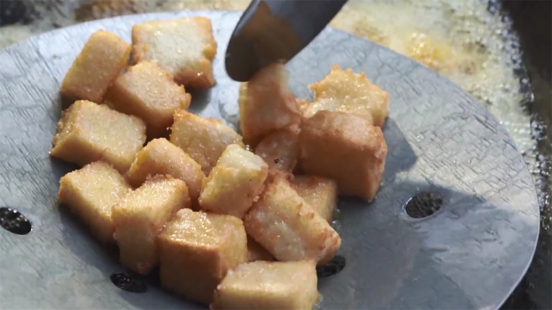 HDSSIRZFAQM2RXPPRA0X - My Global News: Voices of a New Era From Stone to Stove: Anping Bridge’s Flavorful Tradition video poster