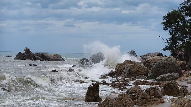 Hainan Issues Level I Alert as Typhoon Kajiki Approaches Hainan_Issues_Level_I_Alert_as_Typhoon_Kajiki_Approaches