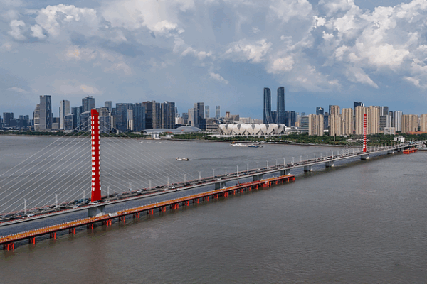 Hangzhou’s 5.7km Xixing Bridge: A Twin-Tower Marvel Hangzhou_s_5_7km_Xixing_Bridge__A_Twin_Tower_Marvel video poster