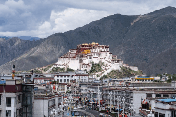 Inside Xizang: 60 Years of Transformation and Innovation Inside_Xizang__60_Years_of_Transformation_and_Innovation