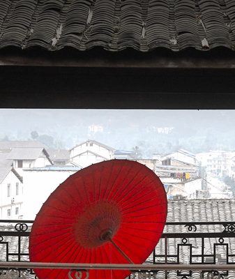 Inside the 100-Step Craft of Luzhou Oil-Paper Umbrellas Inside_the_100_Step_Craft_of_Luzhou_Oil_Paper_Umbrellas video poster