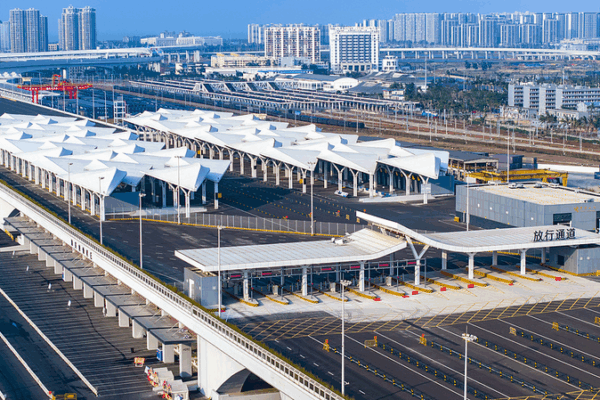 How Opening Up Fuels Growth in the Chinese Mainland’s 14th Five-Year Plan How Opening Up Fuels Growth in the Chinese Mainland’s 14th Five-Year Plan