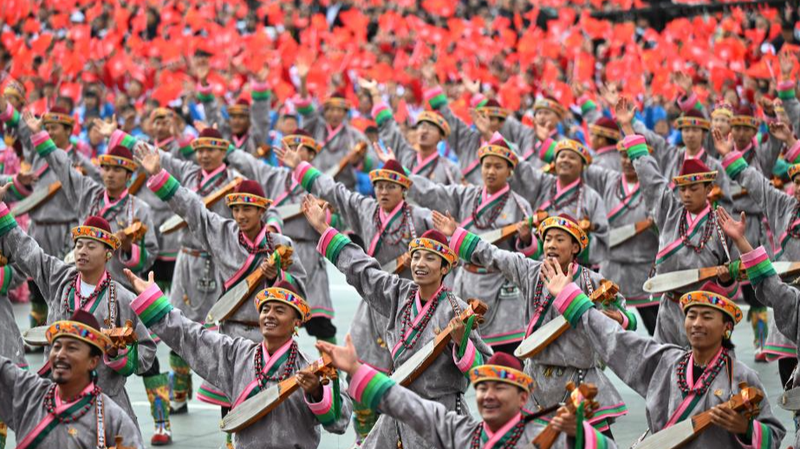 President Xi’s Visit to Xizang Inspires Confidence in Future President Xi’s Visit to Xizang Inspires Confidence in Future