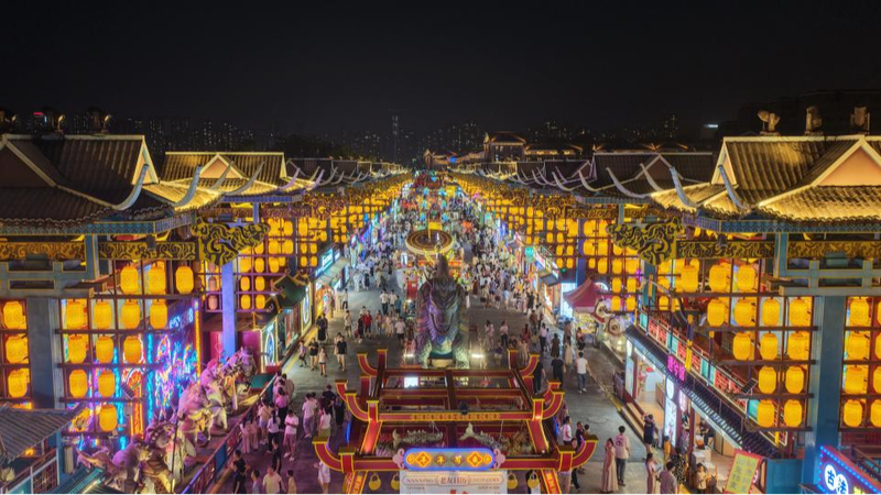 Nanning’s Night Shines: Tang-Era Lights, Flavors & Nightlife Boom Nanning_s_Night_Shines__Tang_Era_Lights__Flavors___Nightlife_Boom video poster