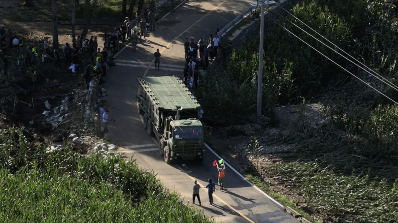 PLA Repairs Hebei Bridge in 40 Minutes Amid Severe Floods PLA_Repairs_Hebei_Bridge_in_40_Minutes_Amid_Severe_Floods video poster