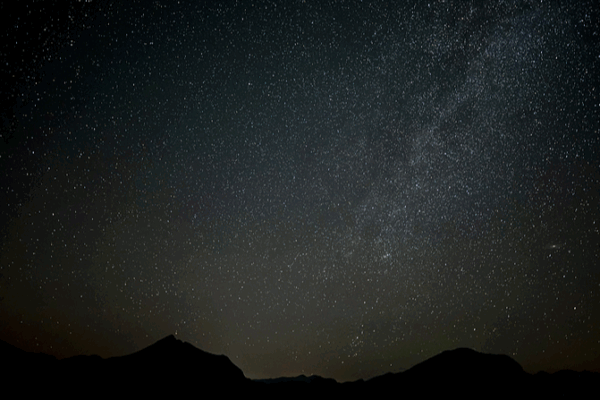 Perseid Meteor Shower Peaks Tonight: Up to 100 Meteors/Hr Perseid_Meteor_Shower_Peaks_Tonight__Up_to_100_Meteors_Hr video poster