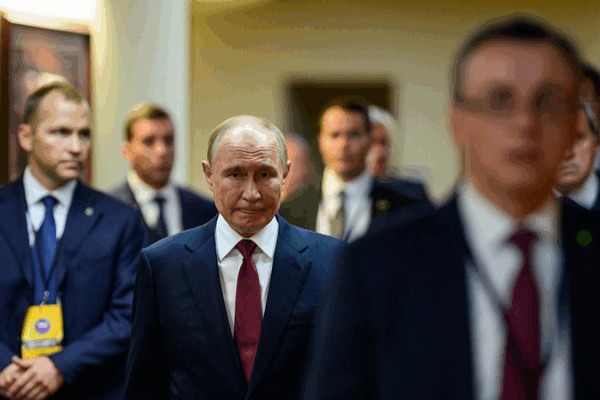 Putin Open to Zelenskyy Meeting but Legitimacy Remains Hurdle Putin_Open_to_Zelenskyy_Meeting_but_Legitimacy_Remains_Hurdle