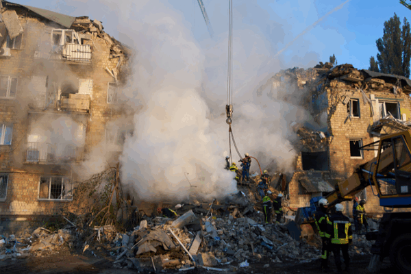 Russia Launches Widespread Strikes on Ukraine, Civilian Deaths Reported Russia_Launches_Widespread_Strikes_on_Ukraine__Civilian_Deaths_Reported
