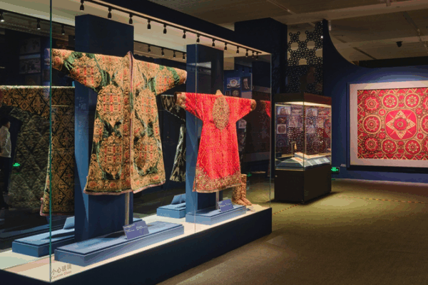 SCO Exhibition ‘Where Civilizations Meet’ Debuts in Beijing SCO_Exhibition__Where_Civilizations_Meet__Debuts_in_Beijing