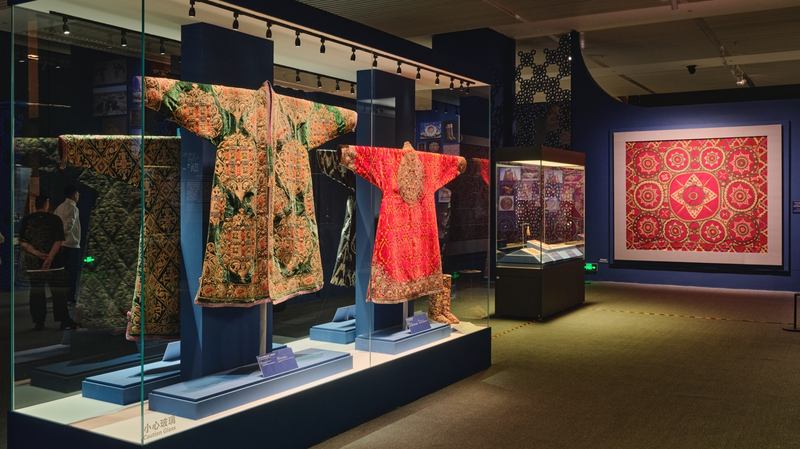 SCO_Exhibition__Where_Civilizations_Meet__Debuts_in_Beijing