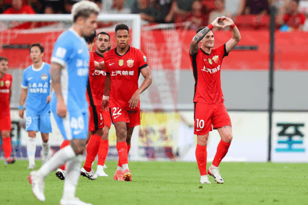 Shanghai Port Storm to Top of Chinese Super League with 4-1 Win Shanghai_Port_Storm_to_Top_of_Chinese_Super_League_with_4_1_Win