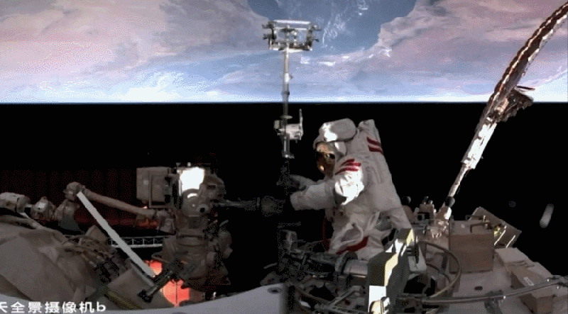 Shenzhou_19_Astronaut_Fixes_Malfunction_During_Record_Nine_Hour_EVA