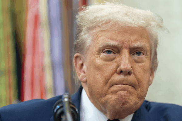 Trump’s Surprise 100% Chip Tariff Plan Leaves Firms in Limbo Trump_s_Surprise_100__Chip_Tariff_Plan_Leaves_Firms_in_Limbo