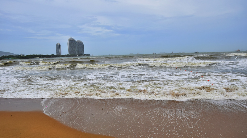 Typhoon Kajiki Spurs Level-IV Emergency in Hainan Province Typhoon_Kajiki_Spurs_Level_IV_Emergency_in_Hainan_Province