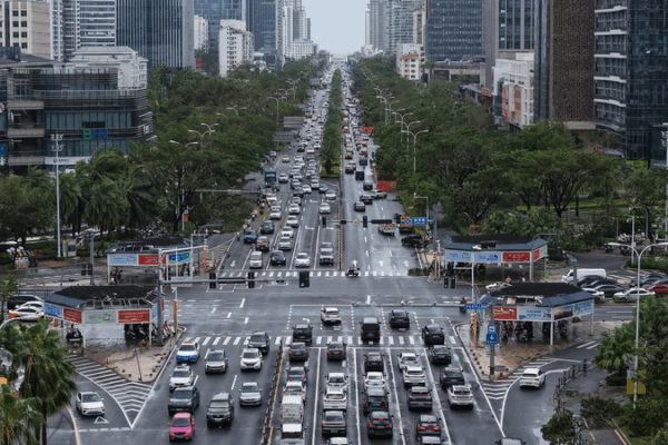 Typhoon Kajiki Weakens: Transport Resumes in Southern Chinese Mainland Typhoon_Kajiki_Weakens__Transport_Resumes_in_Southern_Chinese_Mainland