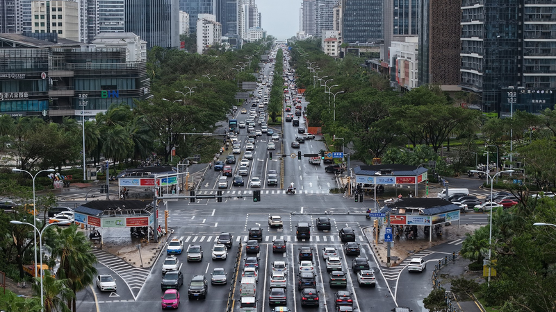 Typhoon_Kajiki_Weakens__Transport_Resumes_in_Southern_Chinese_Mainland