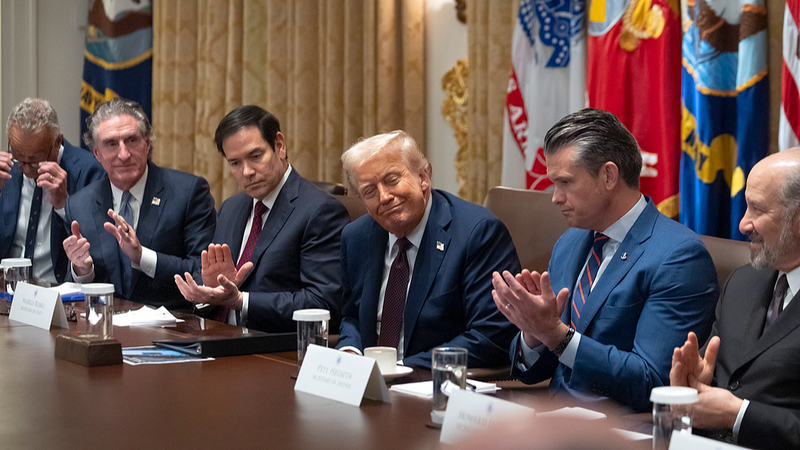 US Visa Shifts Create Uncertainty for Students from the Chinese Mainland US_Visa_Shifts_Create_Uncertainty_for_Students_from_the_Chinese_Mainland