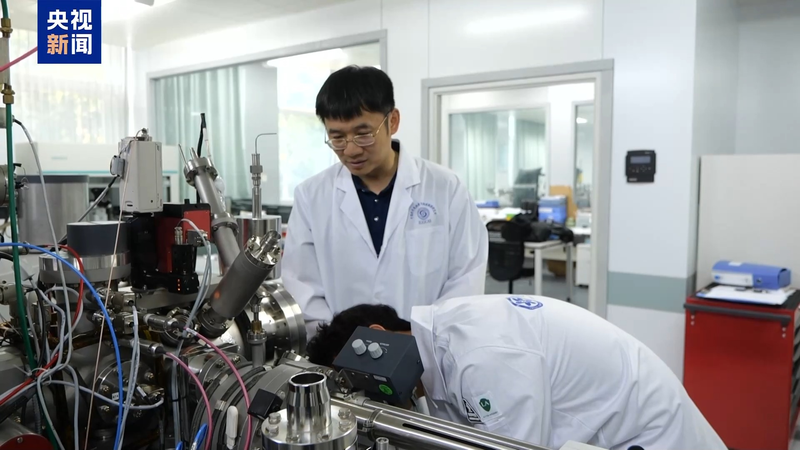 Chang’e-6 Samples Uncover Moon’s Far Side: A Drier, More “Reduced” Mantle