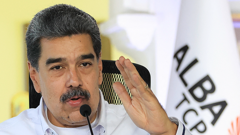 Venezuela_Mobilizes_4_5M_for_Bolivarian_Militia_Amid_US_Naval_Threat