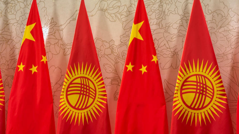 Xi Jinping Meets Kyrgyz President Japarov in Tianjin to Deepen Bilateral Ties Xi_Jinping_Meets_Kyrgyz_President_Japarov_in_Tianjin_to_Deepen_Bilateral_Ties