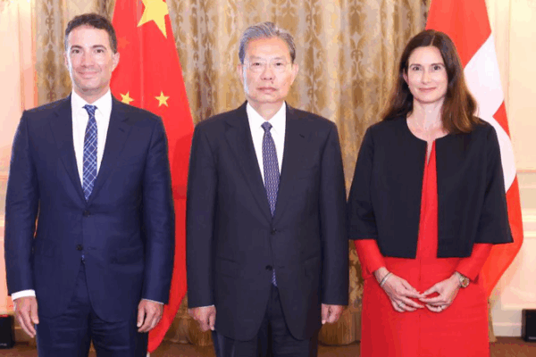 Zhao Leji Calls for Deeper China-Switzerland Innovation Partnership Zhao_Leji_Calls_for_Deeper_China_Switzerland_Innovation_Partnership