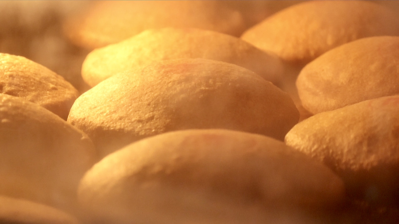 1_000_Year_Old_Hollow_Mooncakes__Tang_Ganlu_Tradition_in_Huairen_City video poster