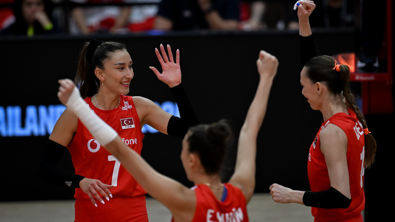 Türkiye Storm into First-Ever FIVB Women’s World Championship Semifinals Türkiye Storm into First-Ever FIVB Women's World Championship Semifinals