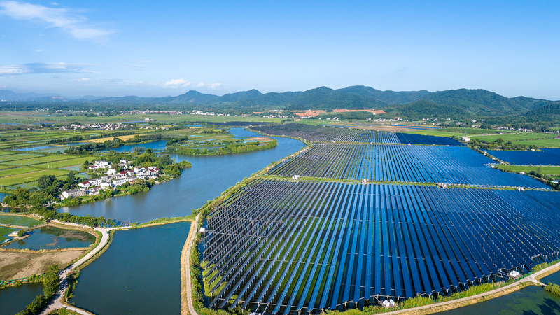 China Advances Toward Dual Carbon Goals with Renewable Energy Surge China_Advances_Toward_Dual_Carbon_Goals_with_Renewable_Energy_Surge