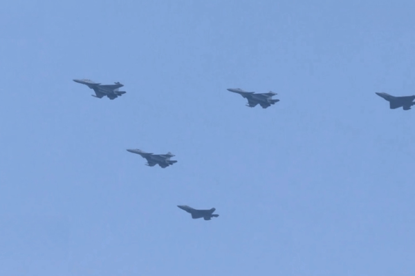 China’s J-35 Stealth Fighter Makes Public Debut China_s_J_35_Stealth_Fighter_Makes_Public_Debut video poster