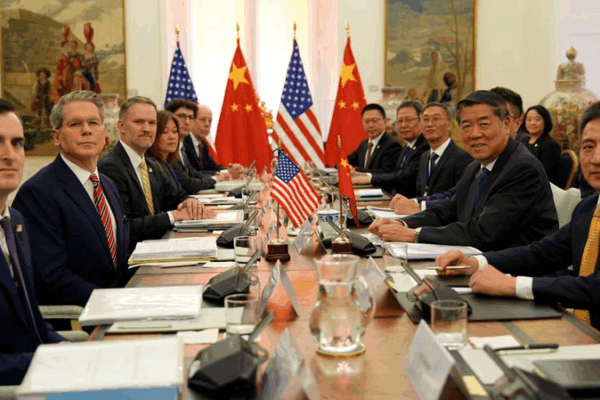 Chinese Mainland and U.S. Teams Reconvene for 2nd Day of Trade Talks in Madrid Chinese_Mainland_and_U_S__Teams_Reconvene_for_2nd_Day_of_Trade_Talks_in_Madrid