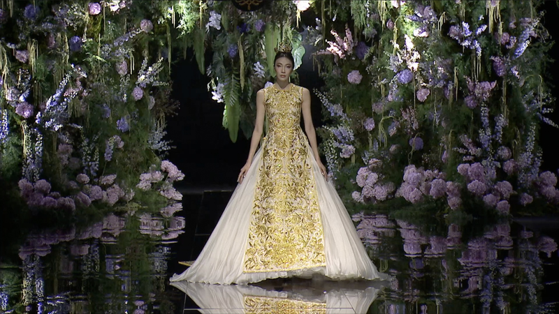 Couturier Guo Pei Opens Beijing Fashion Week with Golden Vision Couturier_Guo_Pei_Opens_Beijing_Fashion_Week_with_Golden_Vision video poster