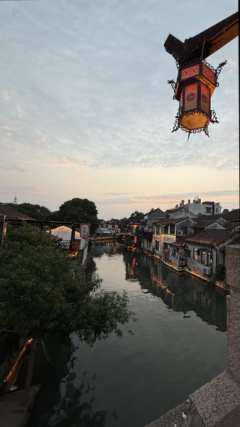 Dusk Delights at Tongli Ancient Water Town Dusk_Delights_at_Tongli_Ancient_Water_Town video poster
