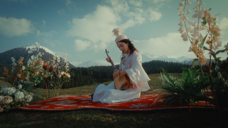 Crafting Tradition: Ahatai’s Saddles on Xinjiang’s Qiaxi Grasslands Crafting Tradition: Ahatai’s Saddles on Xinjiang’s Qiaxi Grasslands